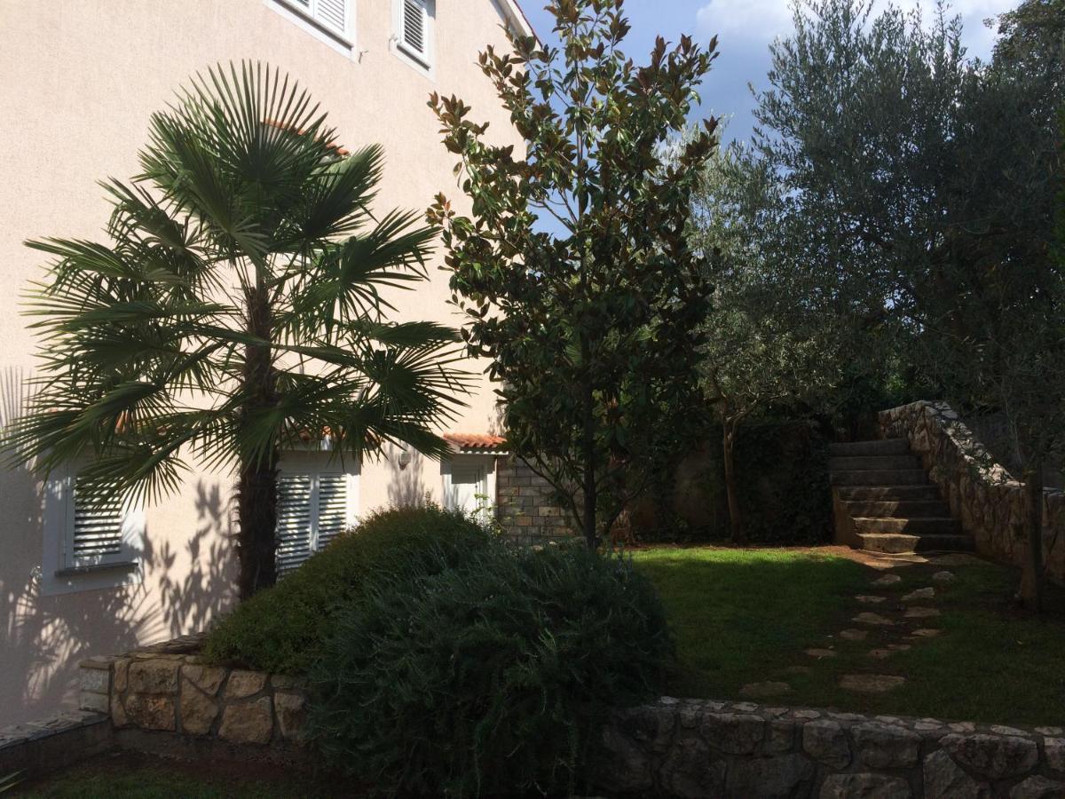 Apartments Malinska - Apartment 1 Dış mekan fotoğraf